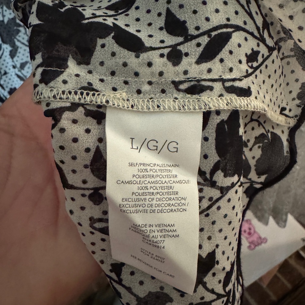 CAbi Everything Top - Picture 3 of 5